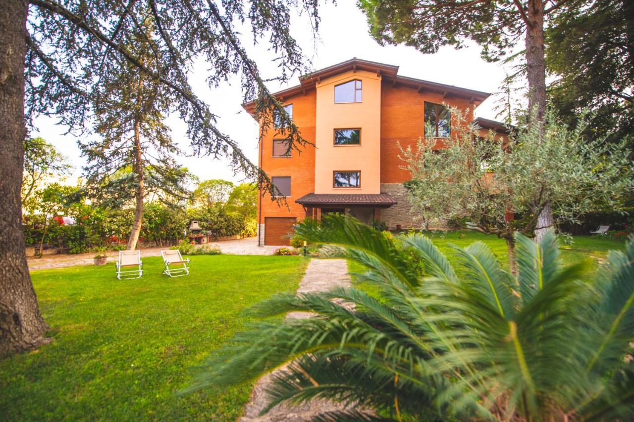 B&B Il Girasole Corciano Dış mekan fotoğraf